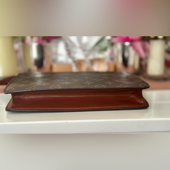 Louis Vuitton Monogram Clutch Hand Bag w Dust Bag - Picture 5 of 12